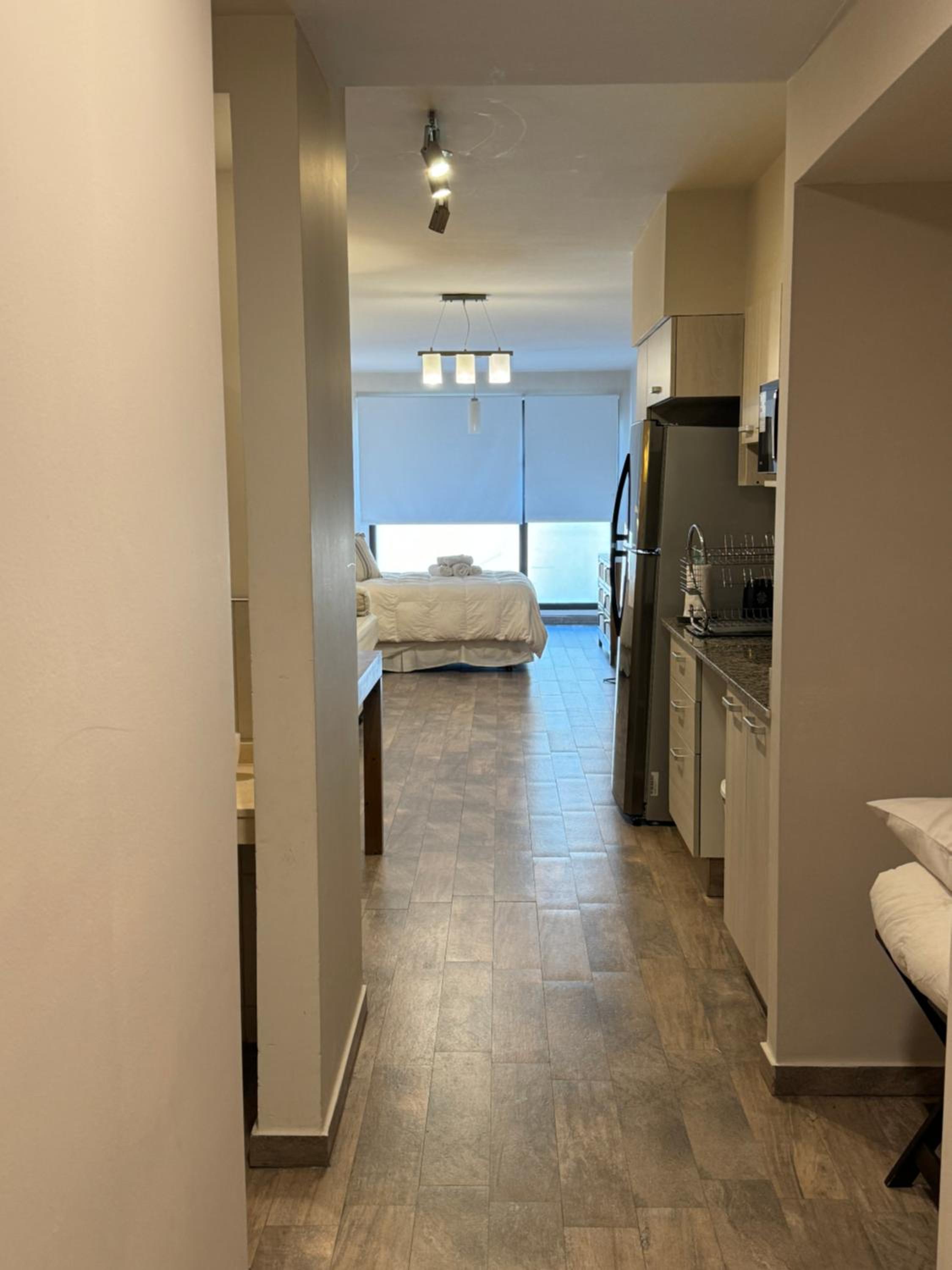 URBANA SUITES & STUDIOS 440