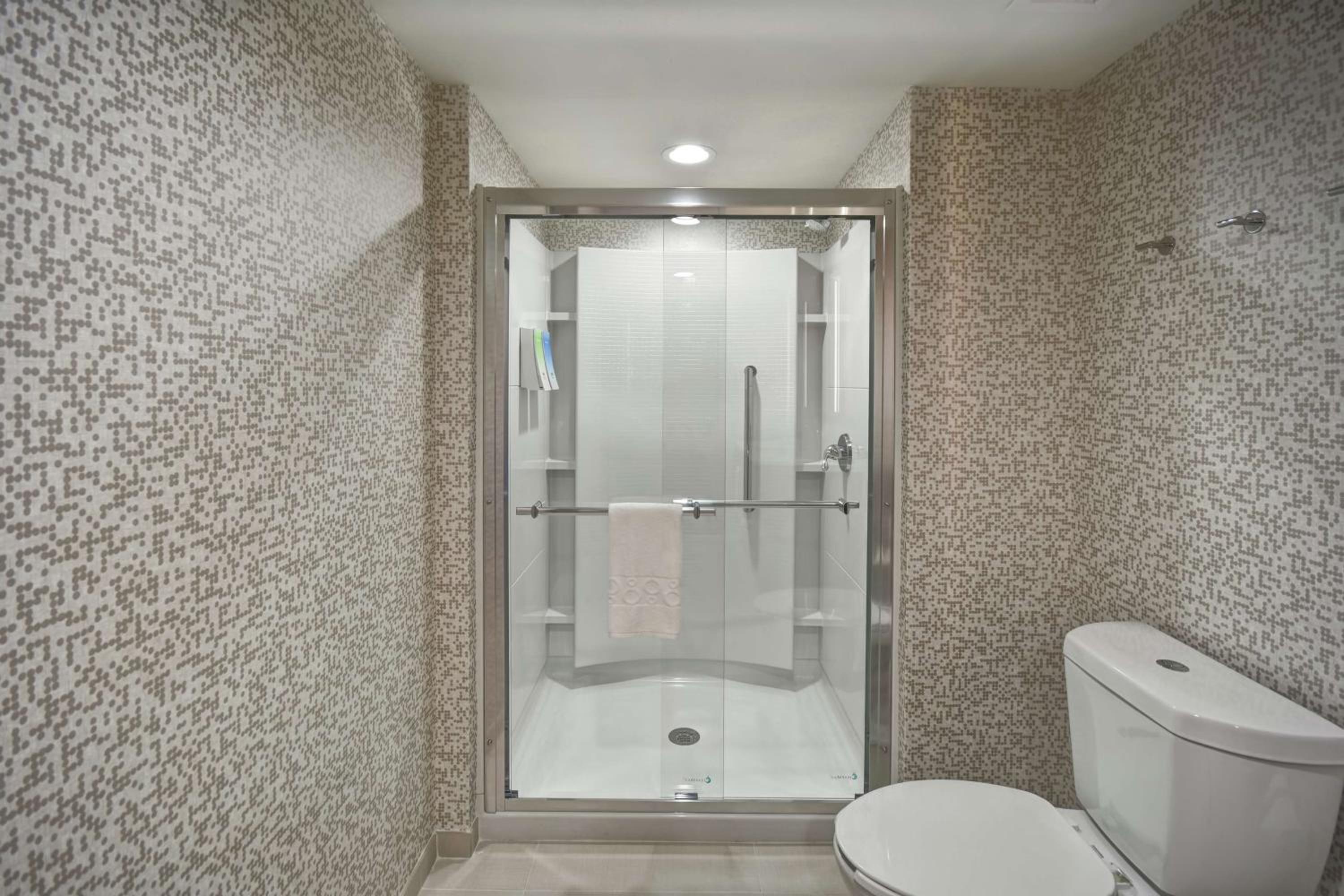 Frankfort Vacations - Home2 Suites By Hilton Frankfort - Property Image 10