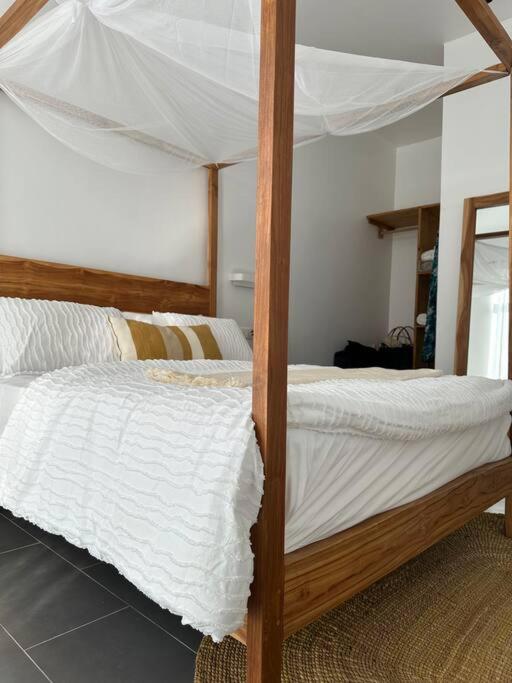Island style 2-bedroom apartment with pool "Ilava Boma" view 3