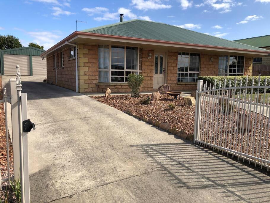 Valentine House
