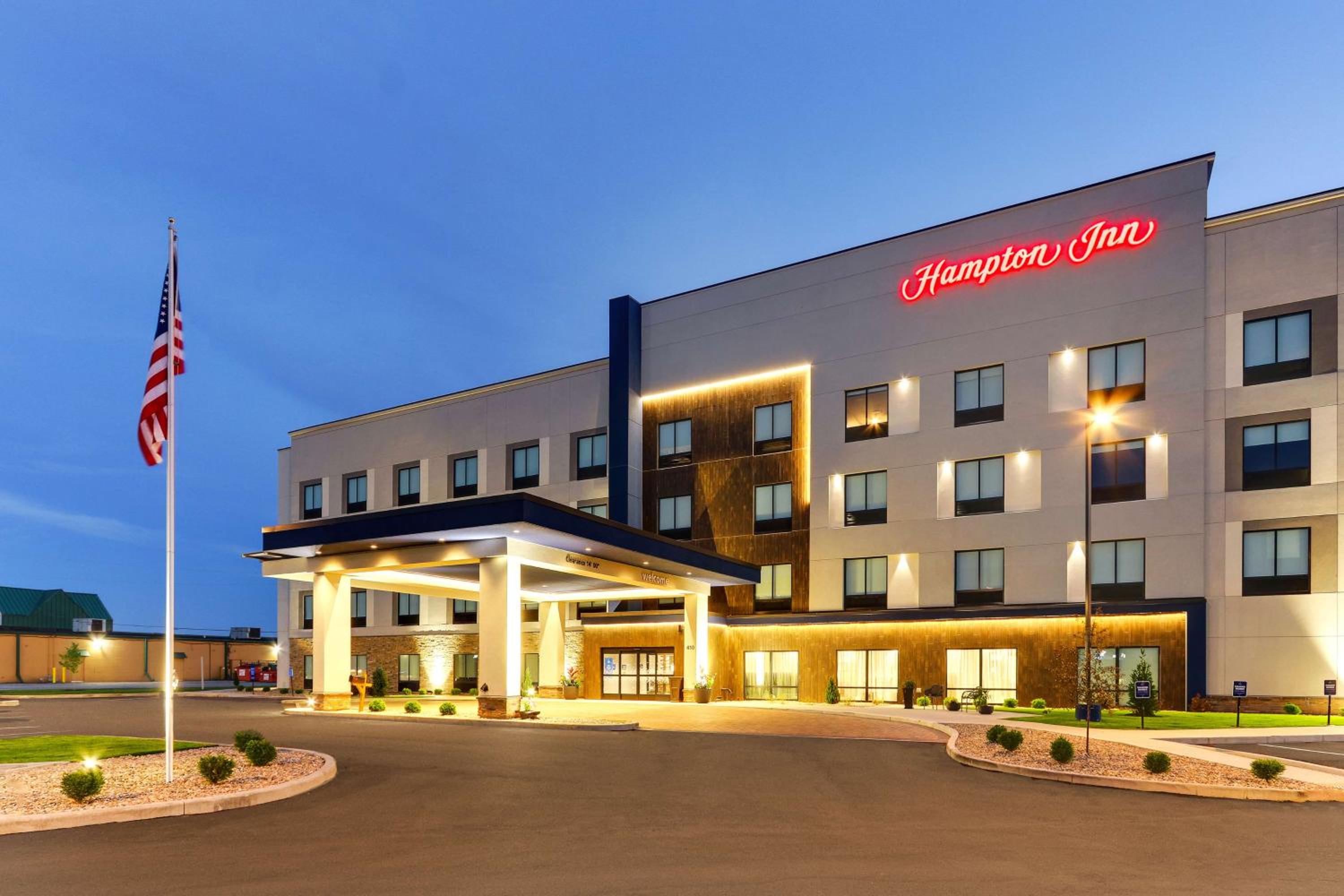 Lebanon Vacations - Hampton Inn Lebanon, IN - Property Image 12