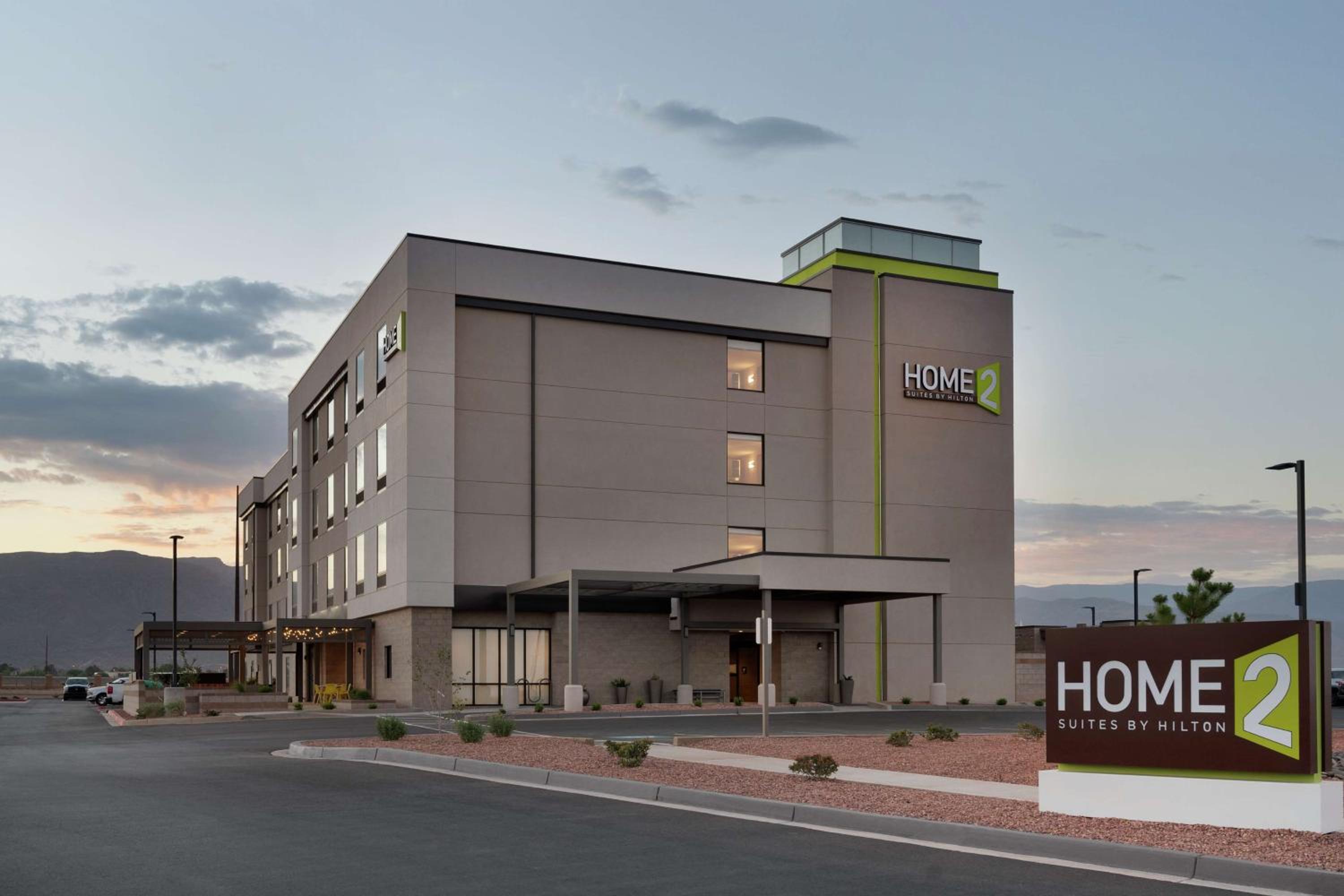 Alamogordo Vacations - Home2 Suites By Hilton Alamogordo White Sands - Property Image 3
