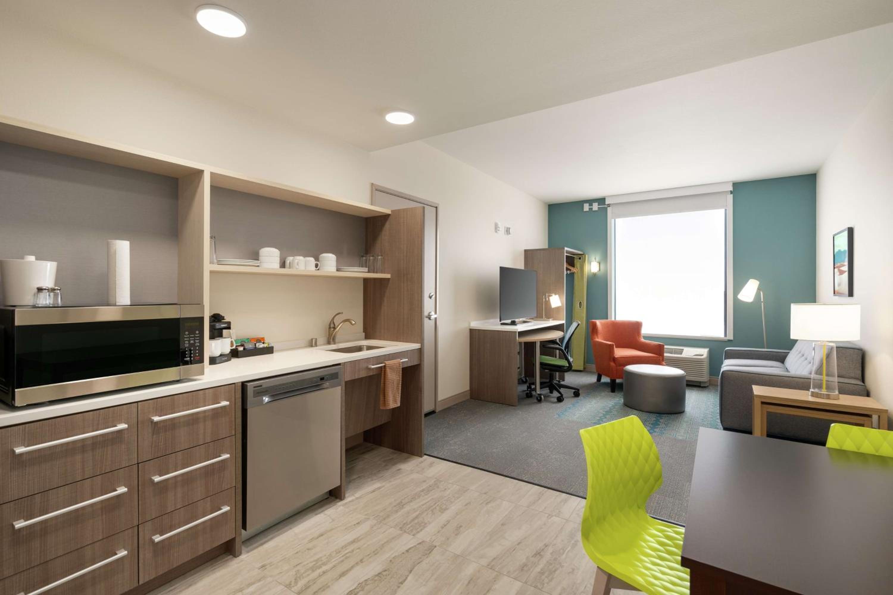 Alamogordo Vacations - Home2 Suites By Hilton Alamogordo White Sands - Property Image 3