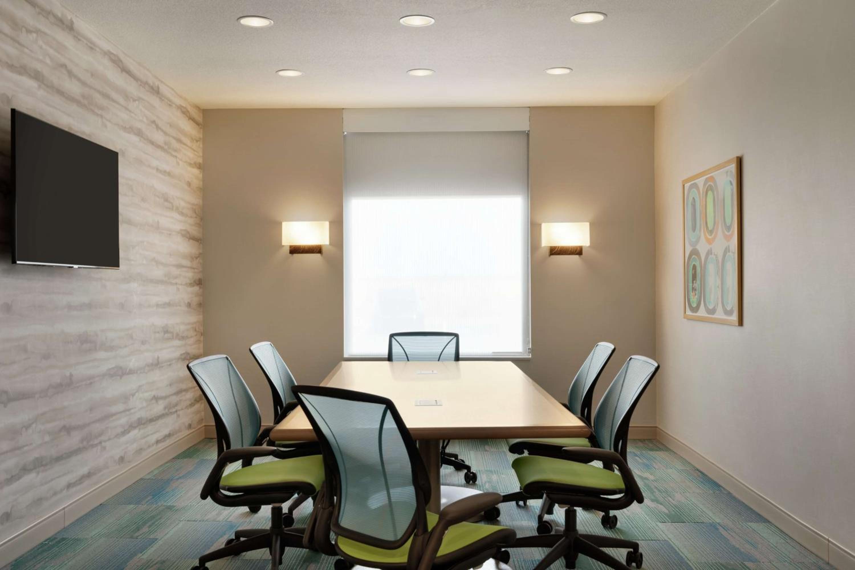 Alamogordo Vacations - Home2 Suites By Hilton Alamogordo White Sands - Property Image 8