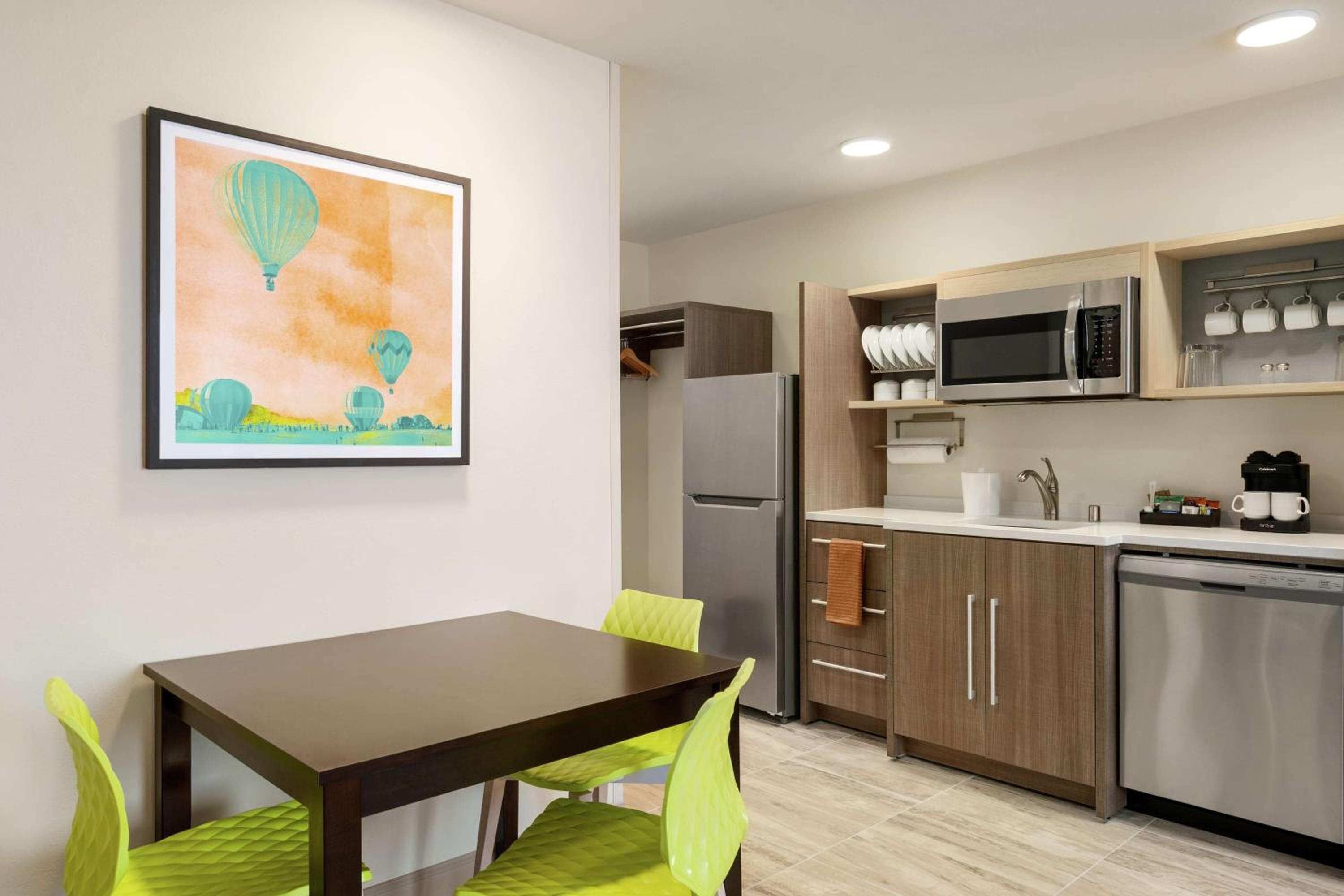 Alamogordo Vacations - Home2 Suites By Hilton Alamogordo White Sands - Property Image 11