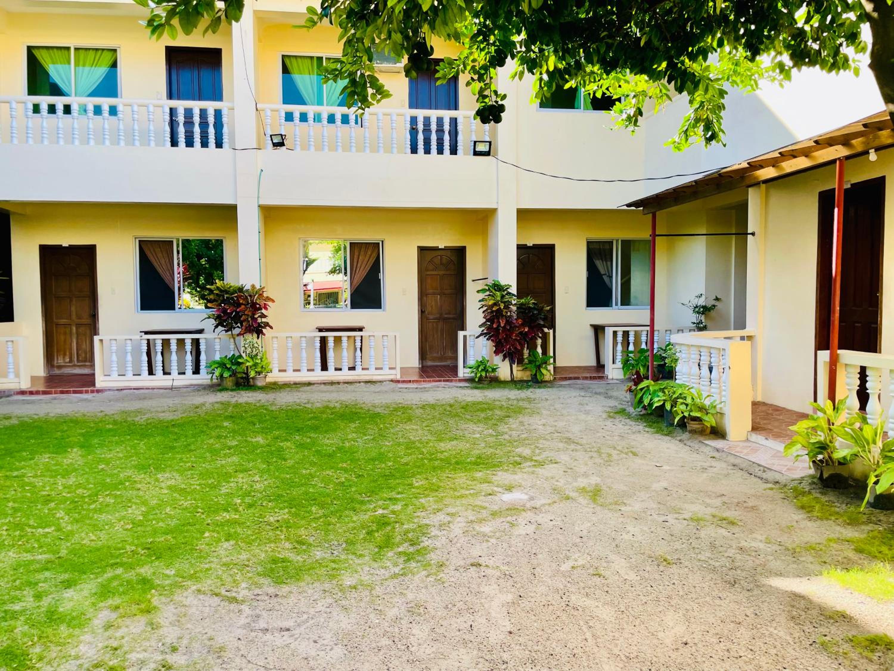 FIESTA HAUS RESORT