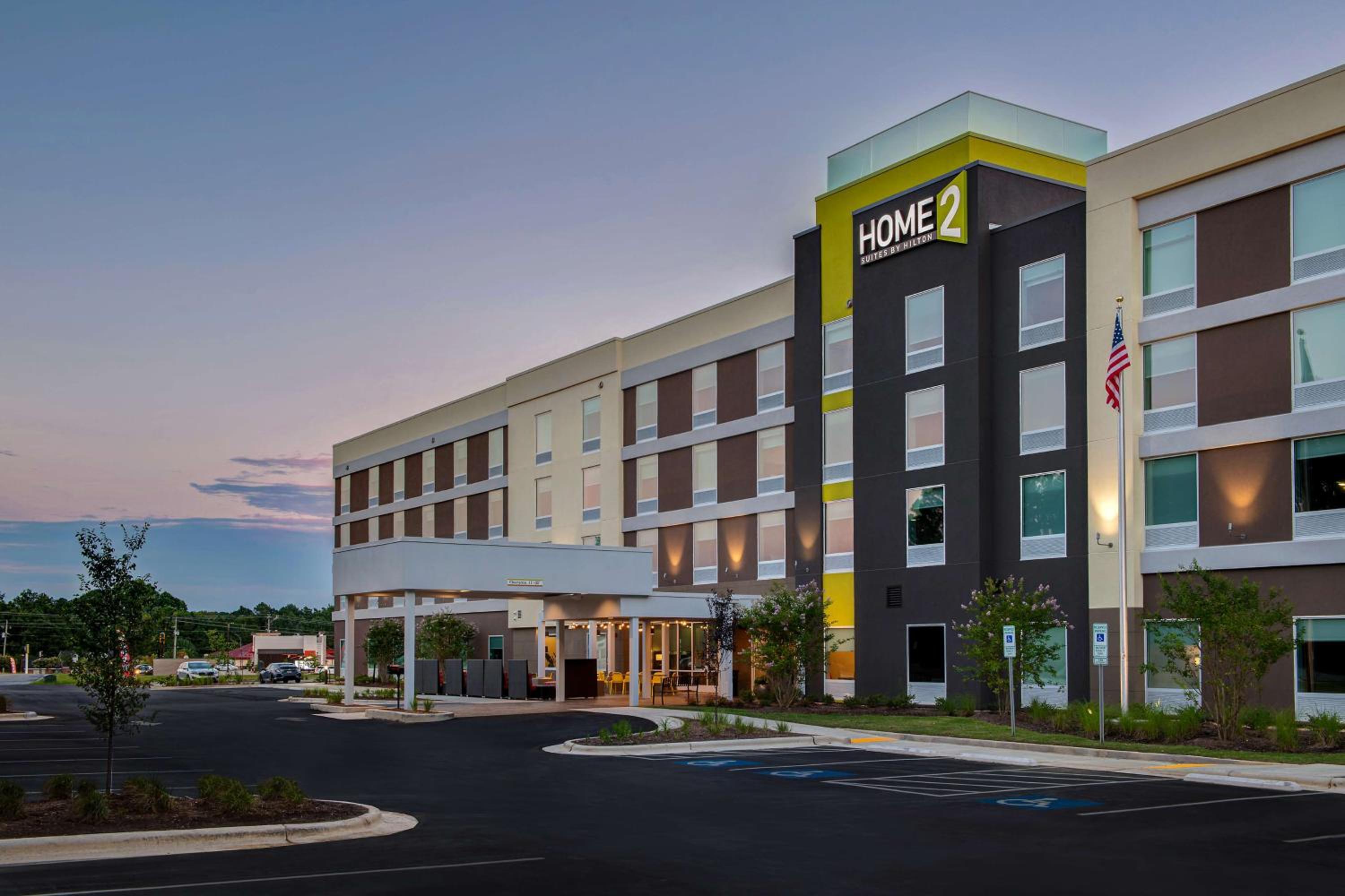 Fayetteville Vacations - Home2 Suites By Hilton Fayetteville North - Property Image 39
