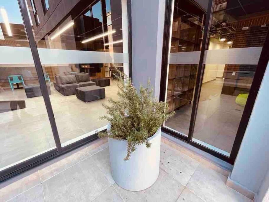 Moderno Loft 5 Estrellas Bogota, WiFi300MB