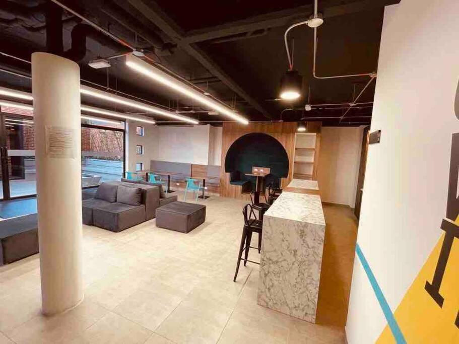 Moderno Loft 5 Estrellas Bogota, WiFi300MB