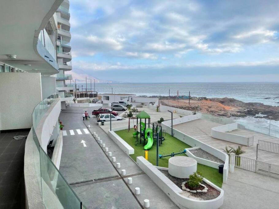 A orillas de la playa c/ piscina