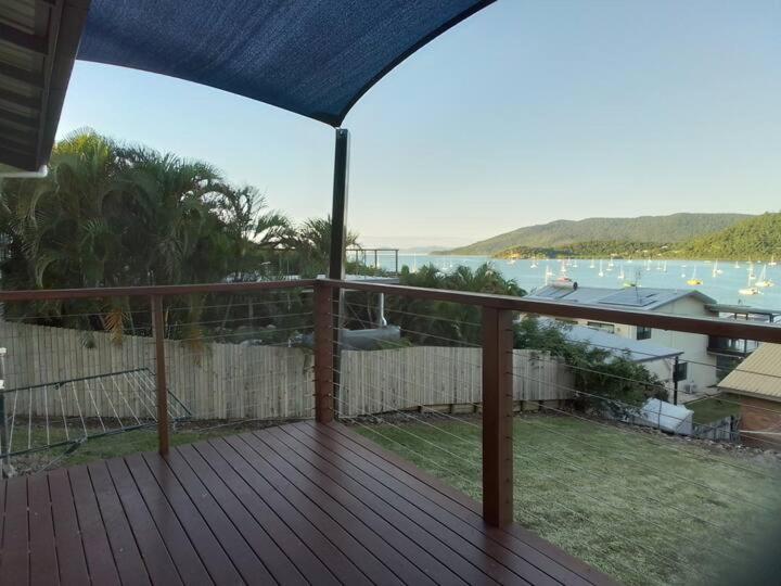 QCWA Cheerful Cottage - Airlie Beach