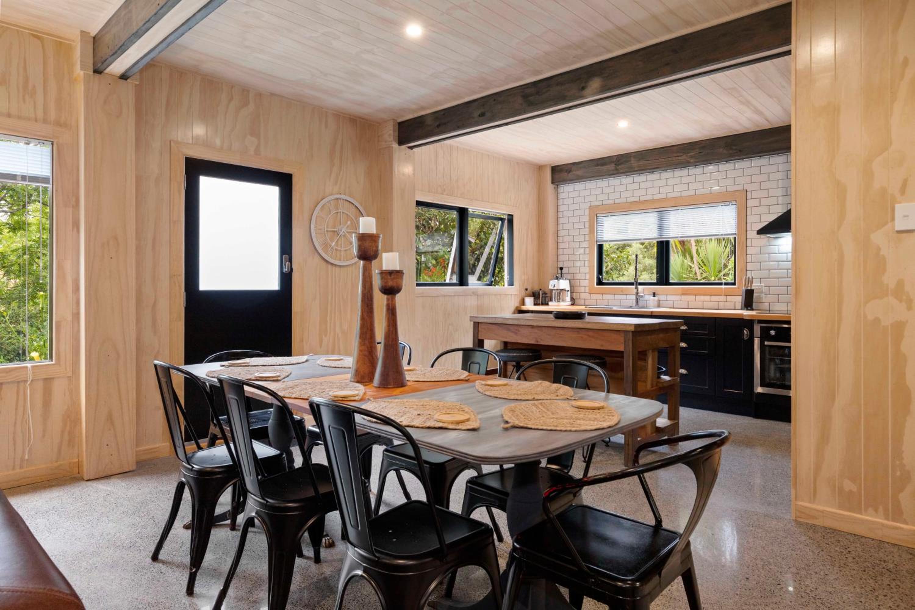 Raglan Country Lodge