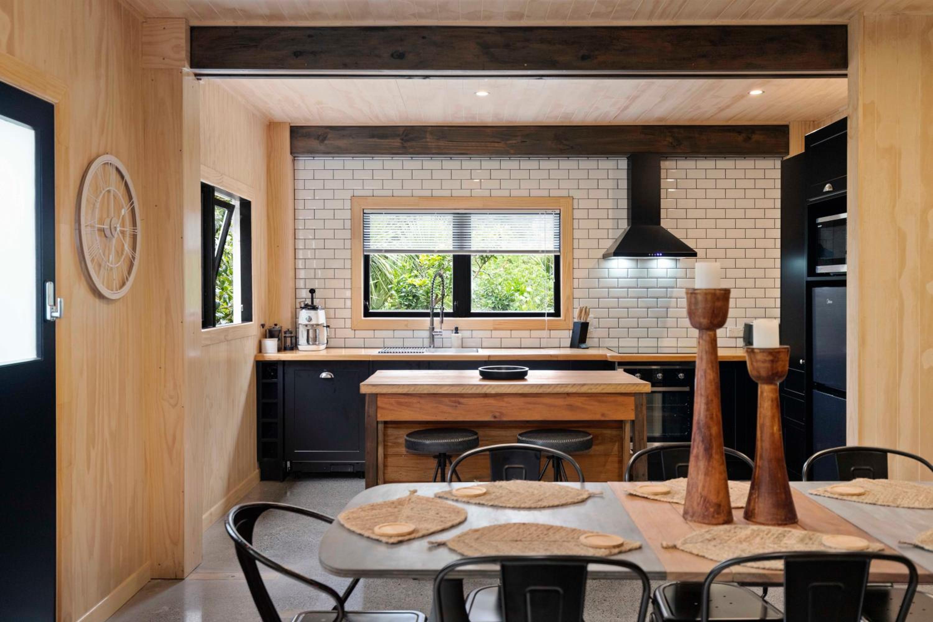 Raglan Country Lodge