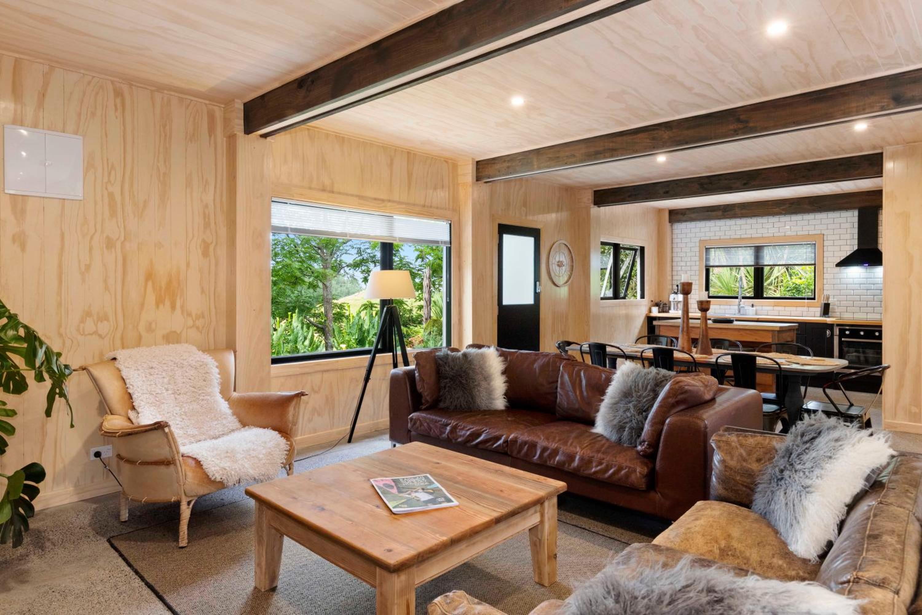 Raglan Country Lodge
