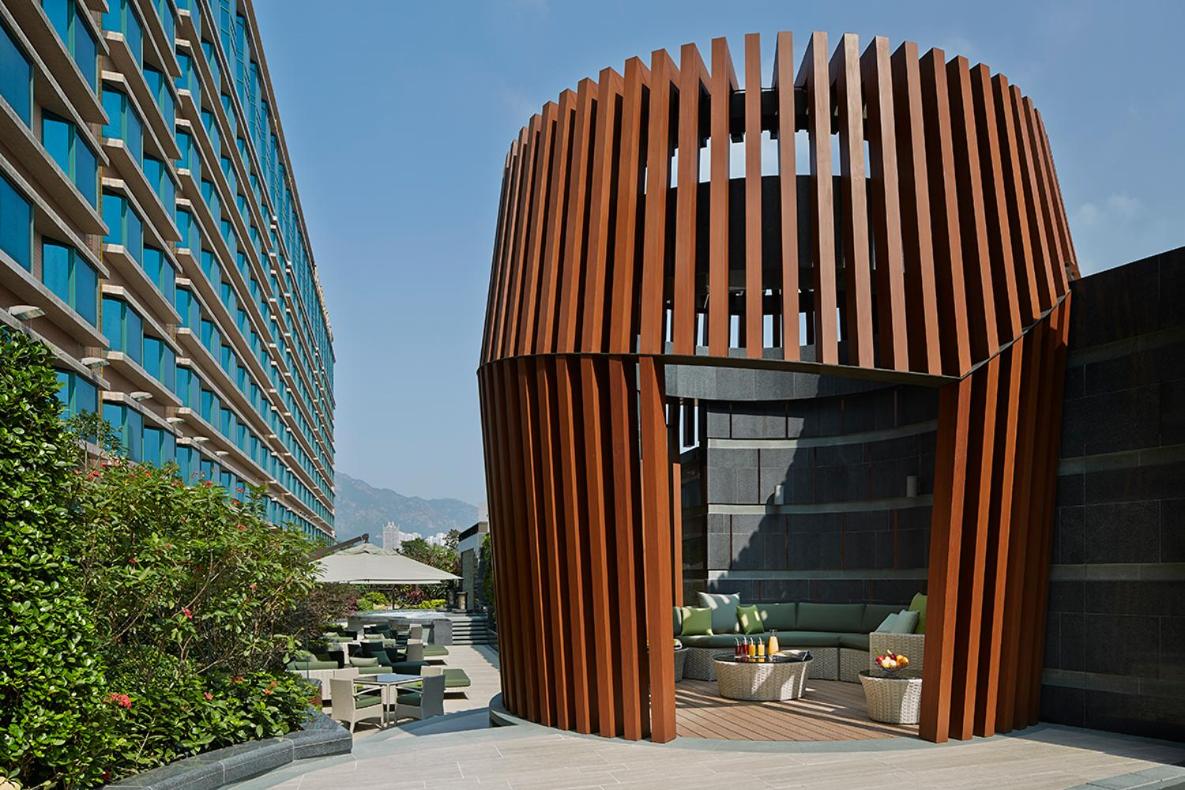 Royal Plaza Hotel