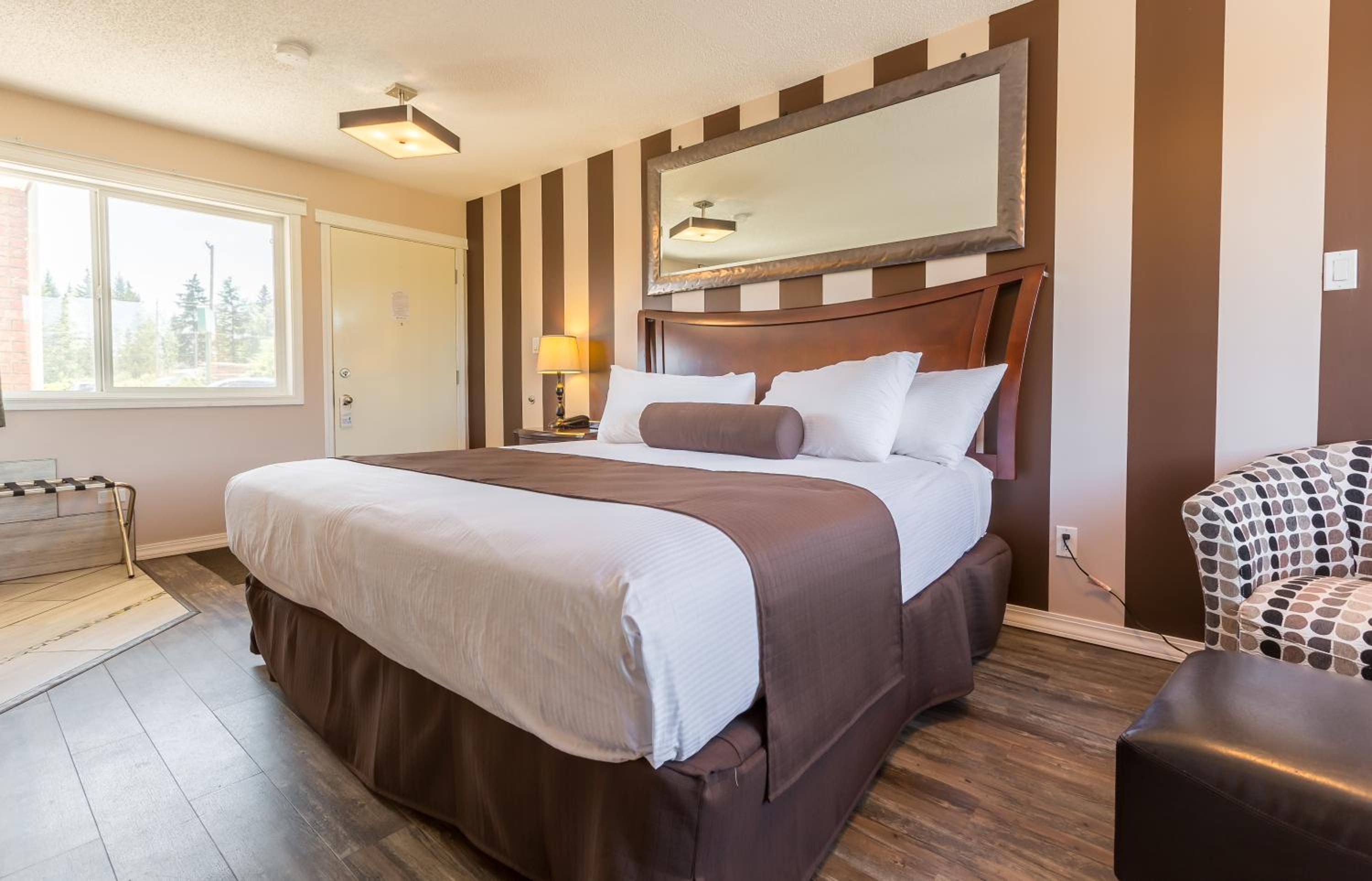 Carmel Inn