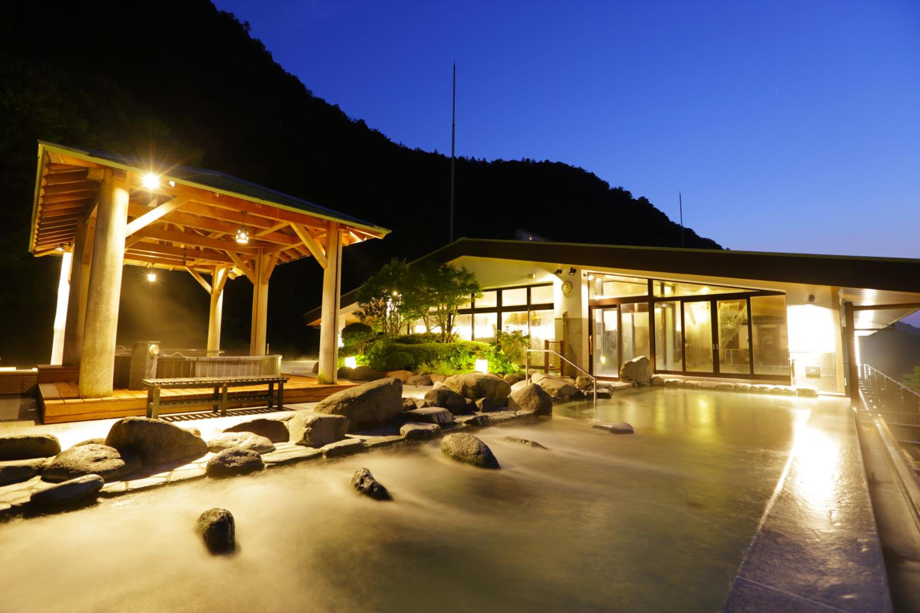 Tenseien