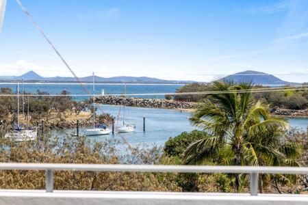 Point Cartwright Penthouse - Ocean and River Views