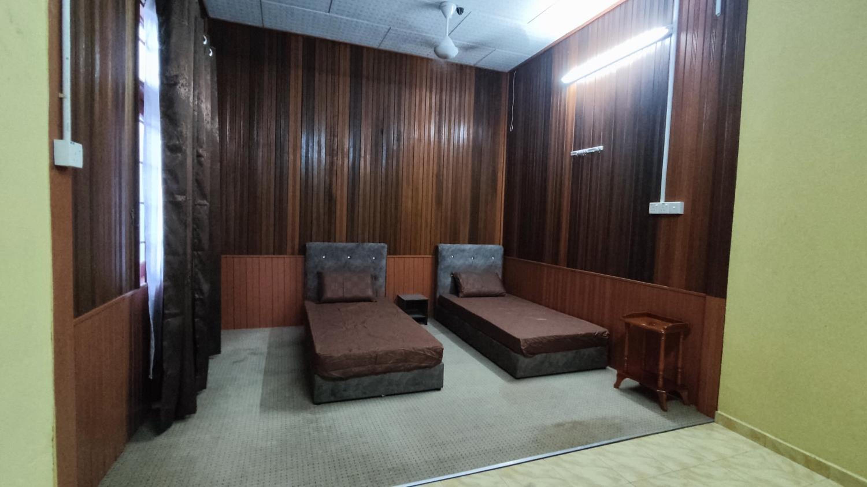 Nik Legacy Homestay photo 8