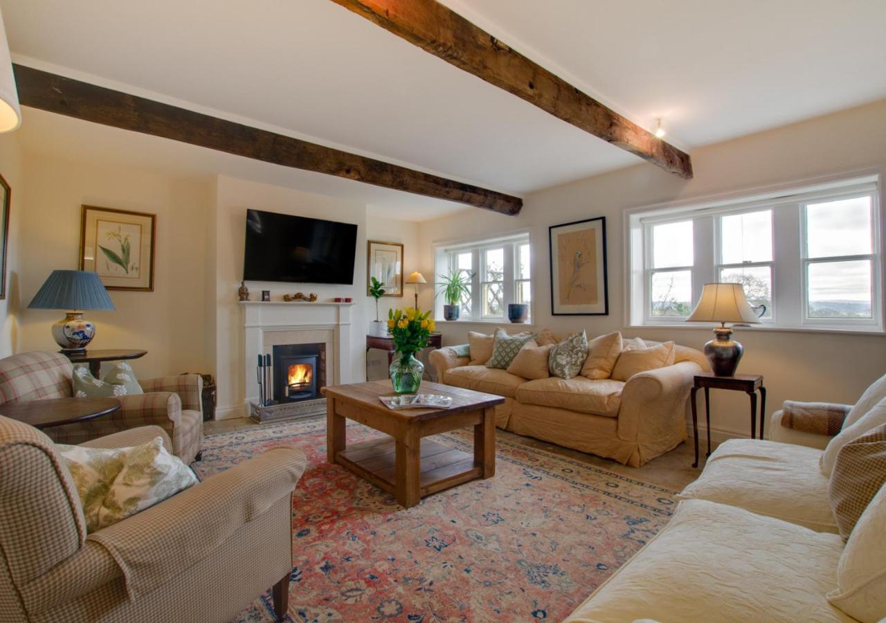 Davis Gate Farmhouse