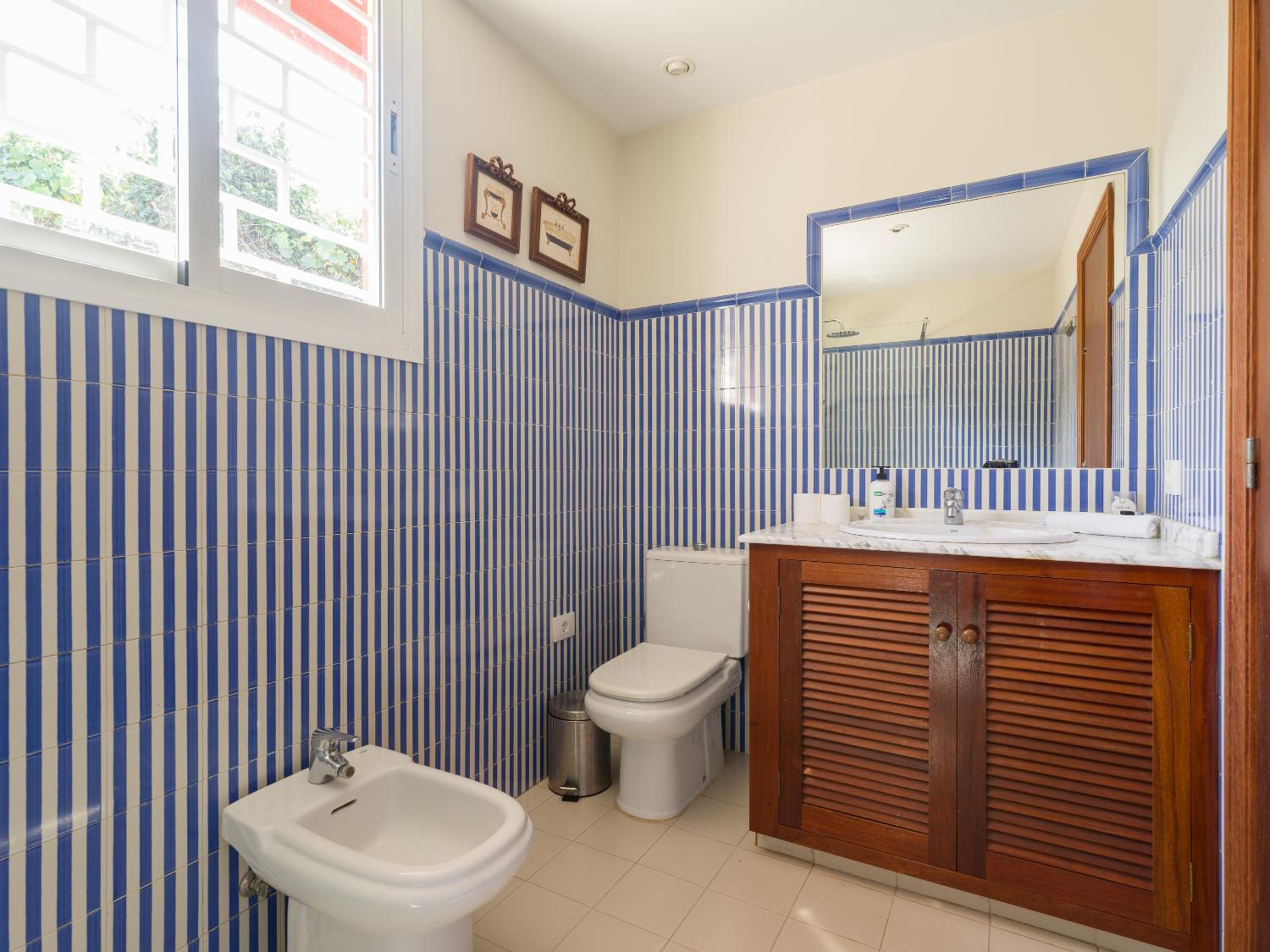 El Jardin de Santa Brígida with private pool, sauna & jacuzzi photo 3