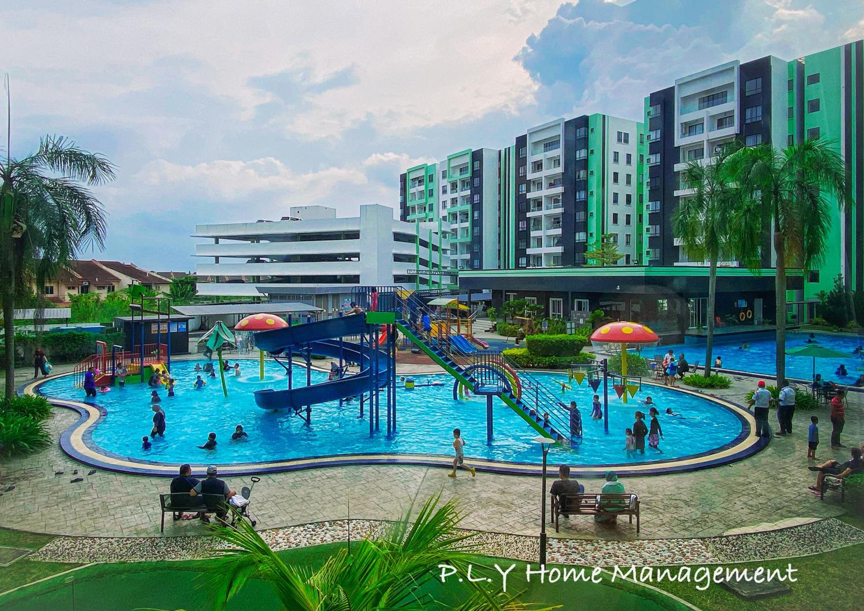 Relaxing Cozy PoolFront Waterpark Home@ Ipoh Station 18 (Netflix Ready) photo 6