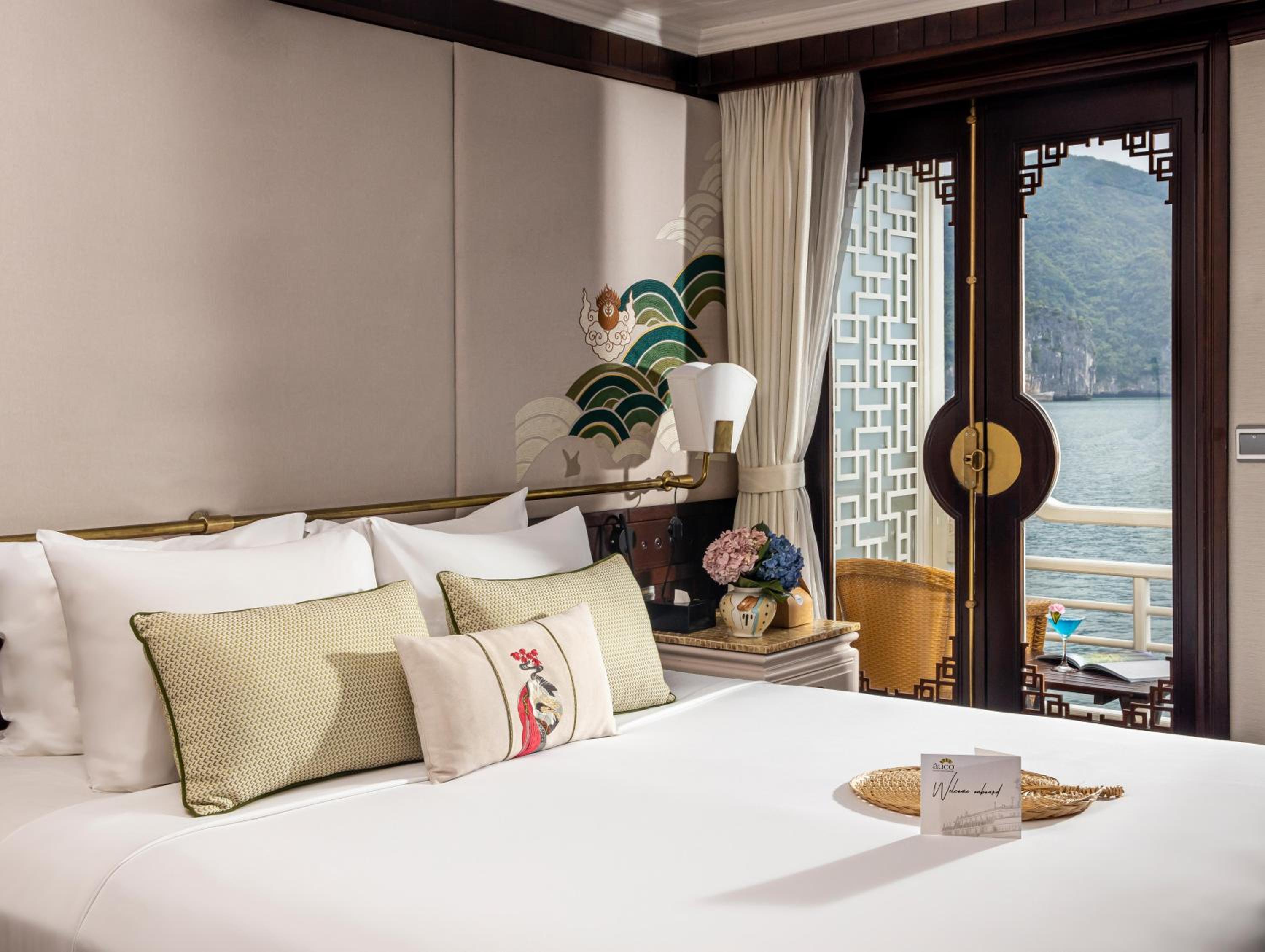 The Au Co Cruise - Managed by Bhaya Cruises view 2