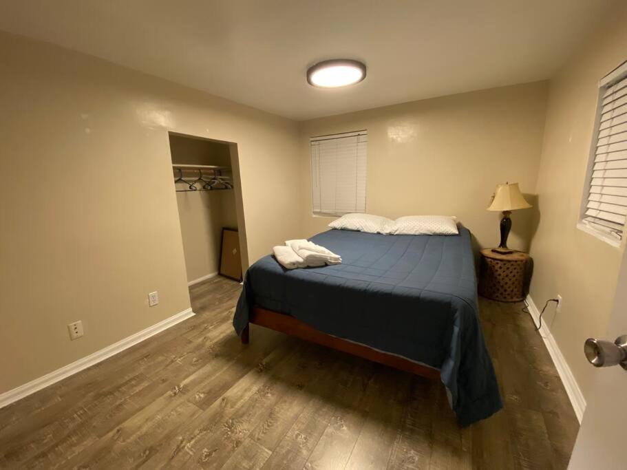 Charming Victorian Vacation Rental - Walking Distance BART view 5