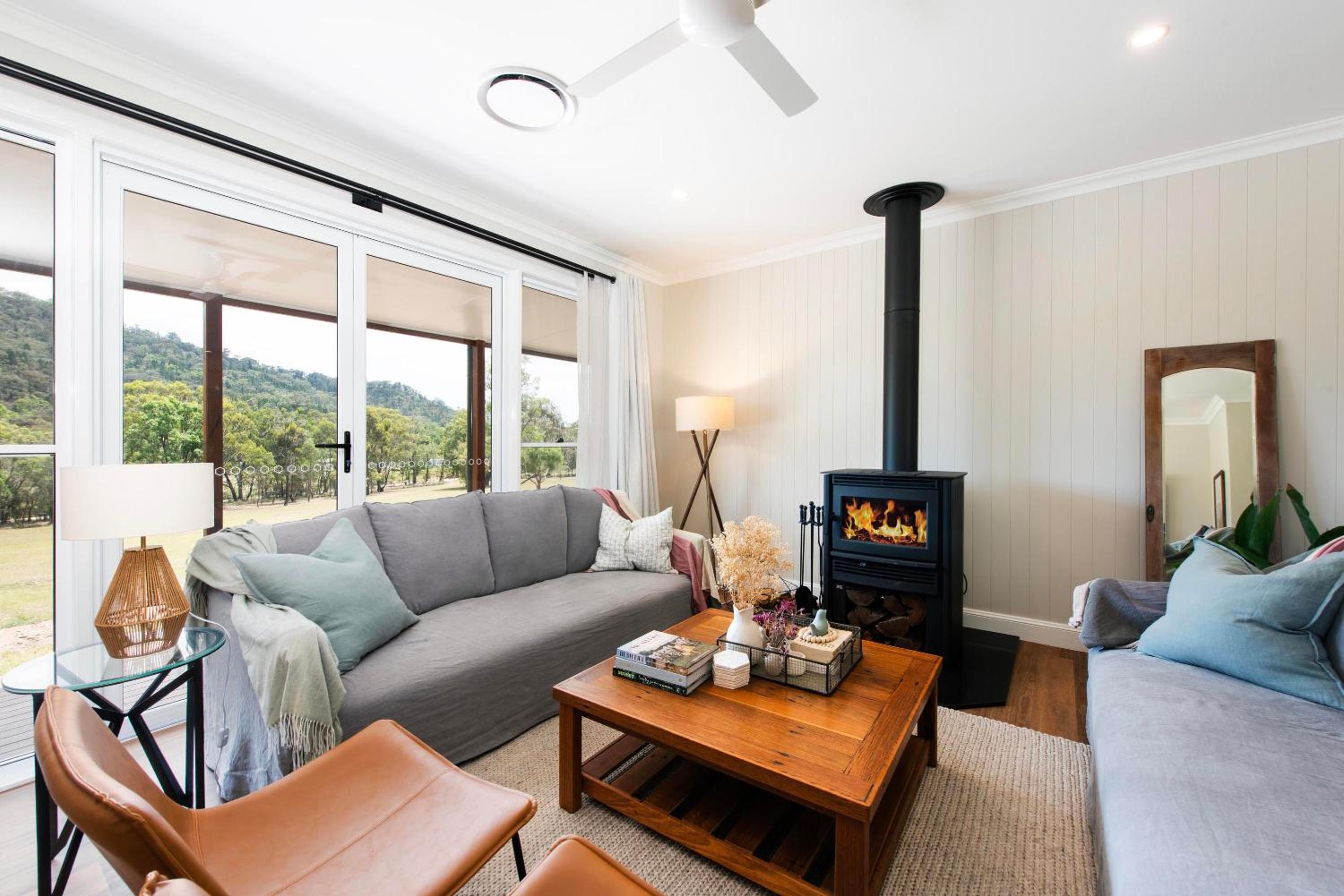 Lazy Frog Lodge Mudgee country luxury