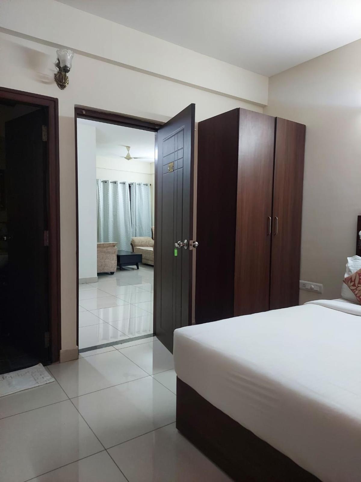 Addresscastlr2bhkServiceApartments