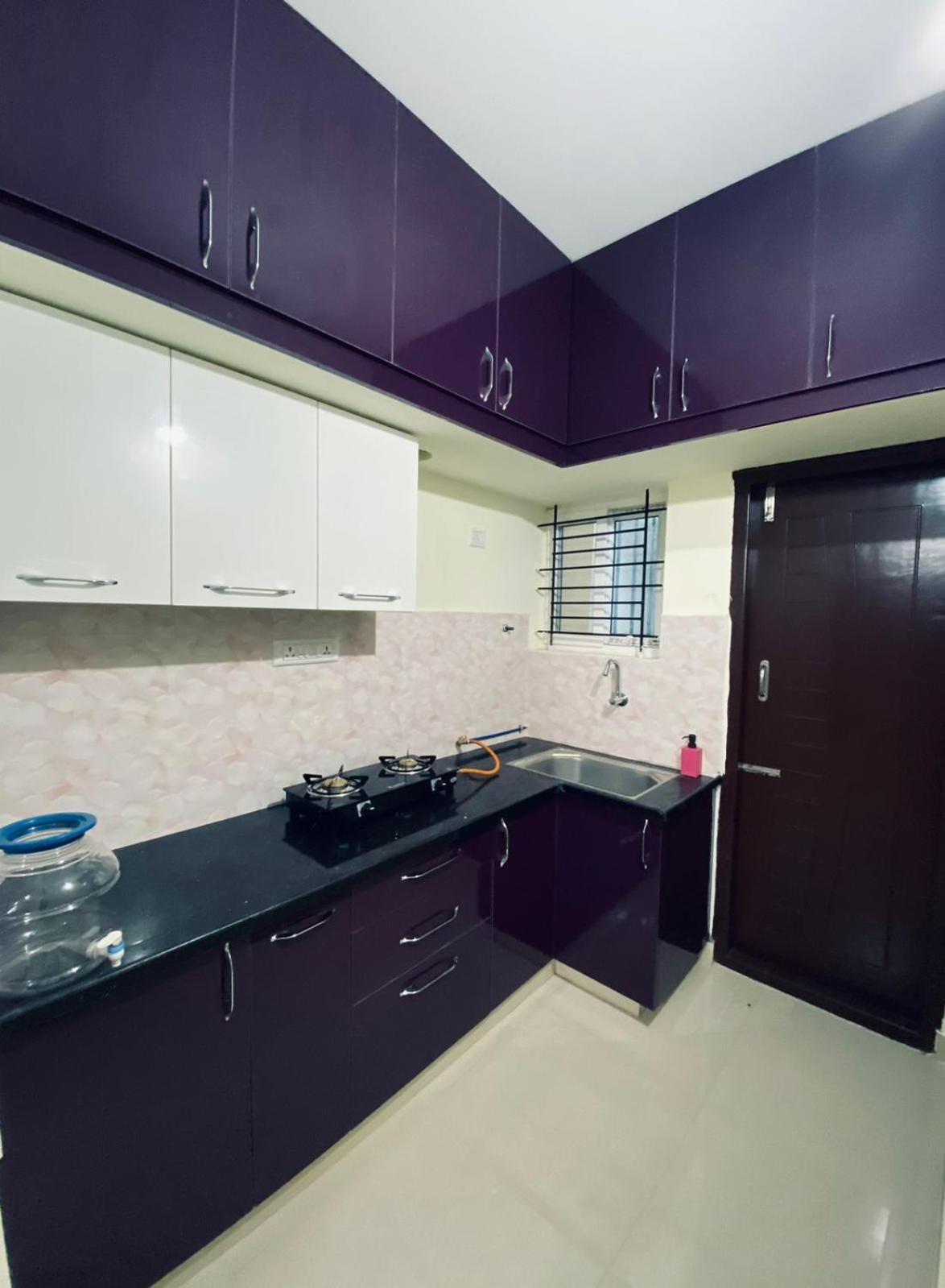 Addresscastlr2bhkServiceApartments