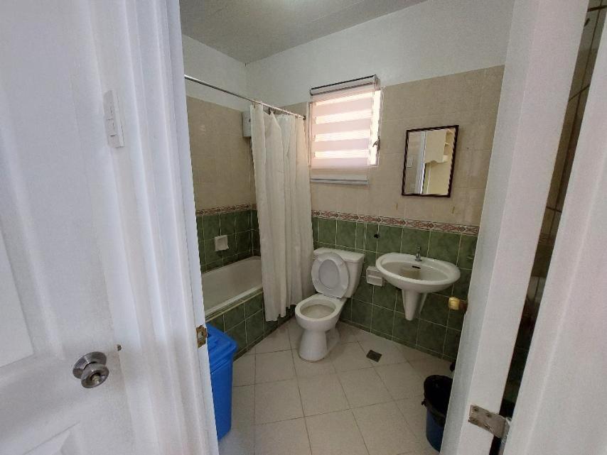 Vacation Town House Near Mactan Cebu Airport view 3