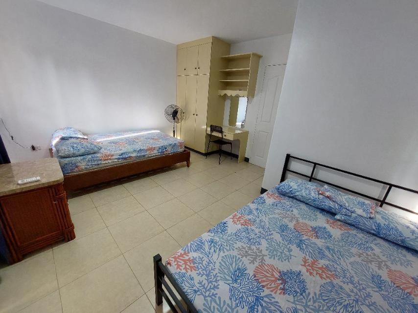 Vacation Town House Near Mactan Cebu Airport view 4