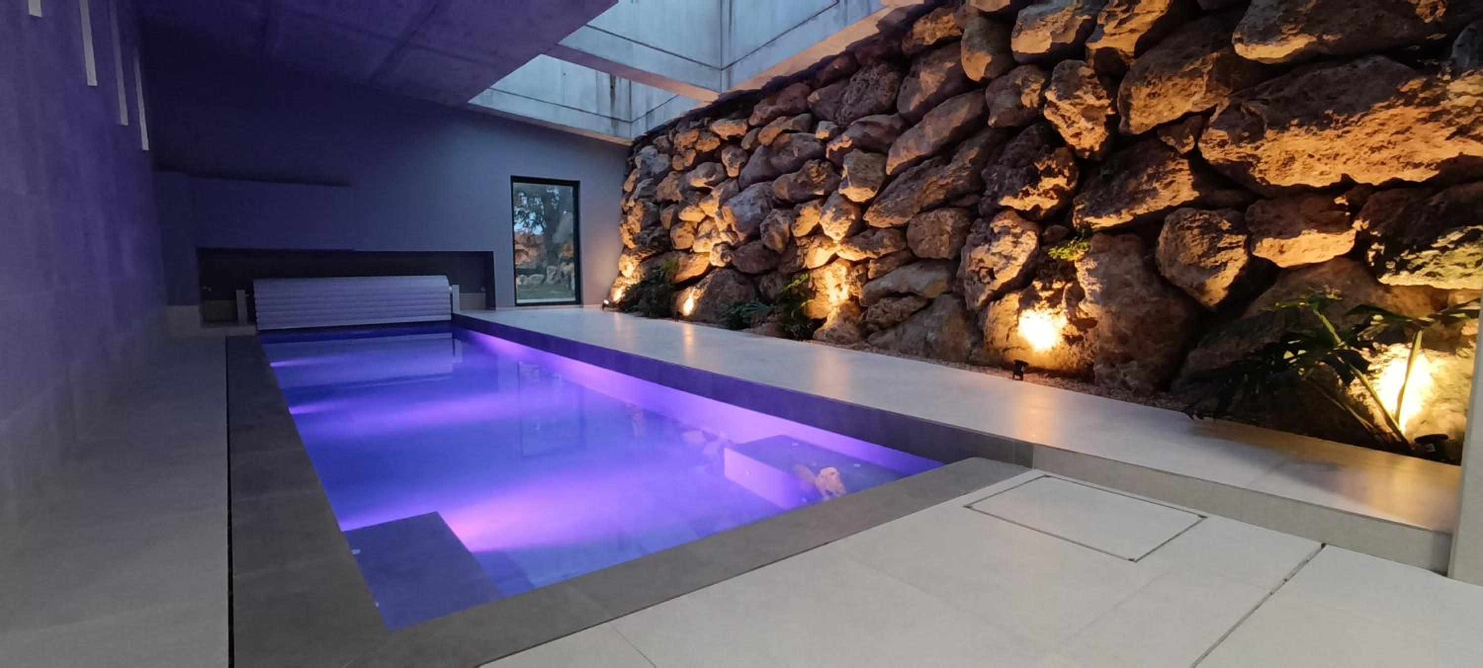 Casa Lou, architect villa with heated pool at Begur, 470m2 view 2