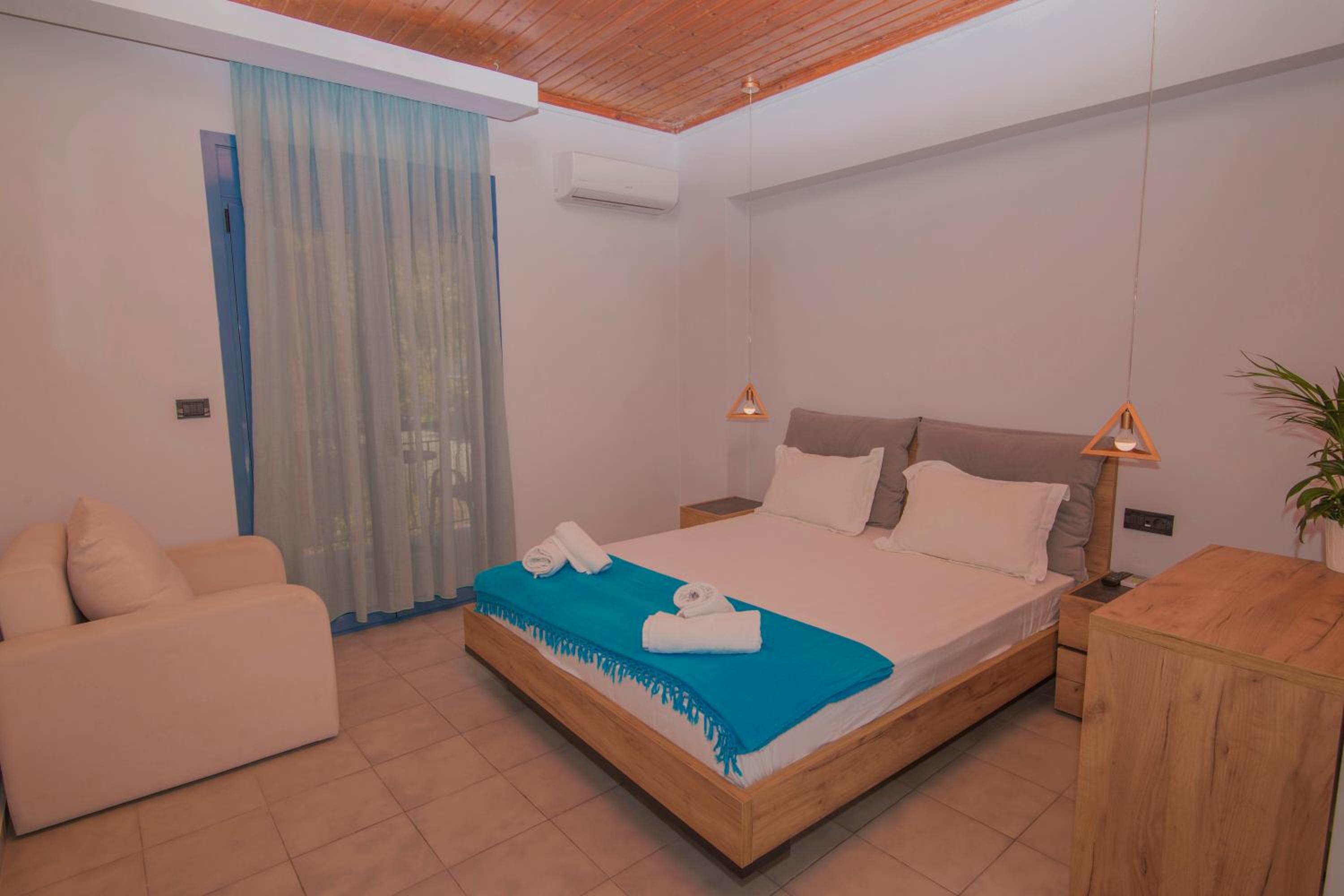 AκrotiriResort