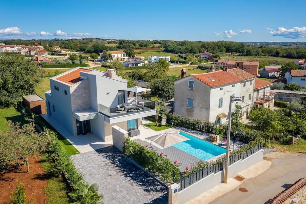 Villa Panamera by Briskva