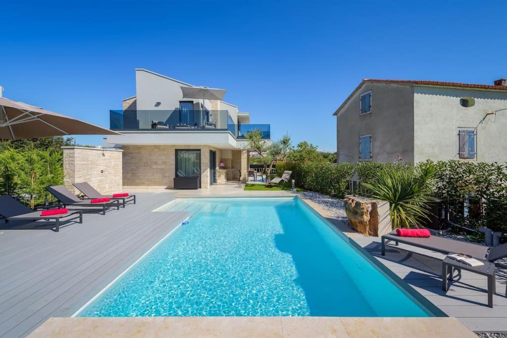 Villa Panamera by Briskva