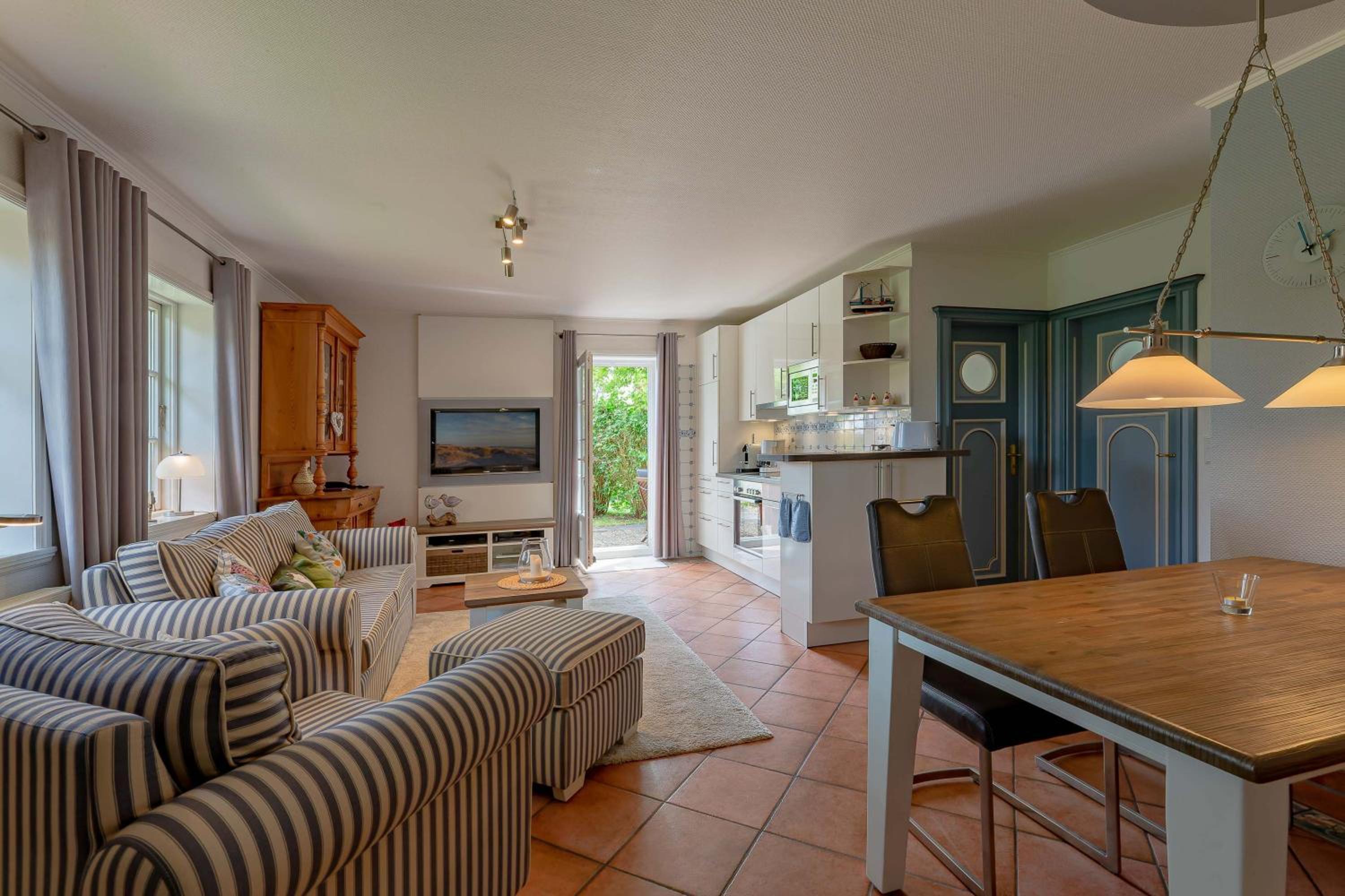 Annes Cottage 2