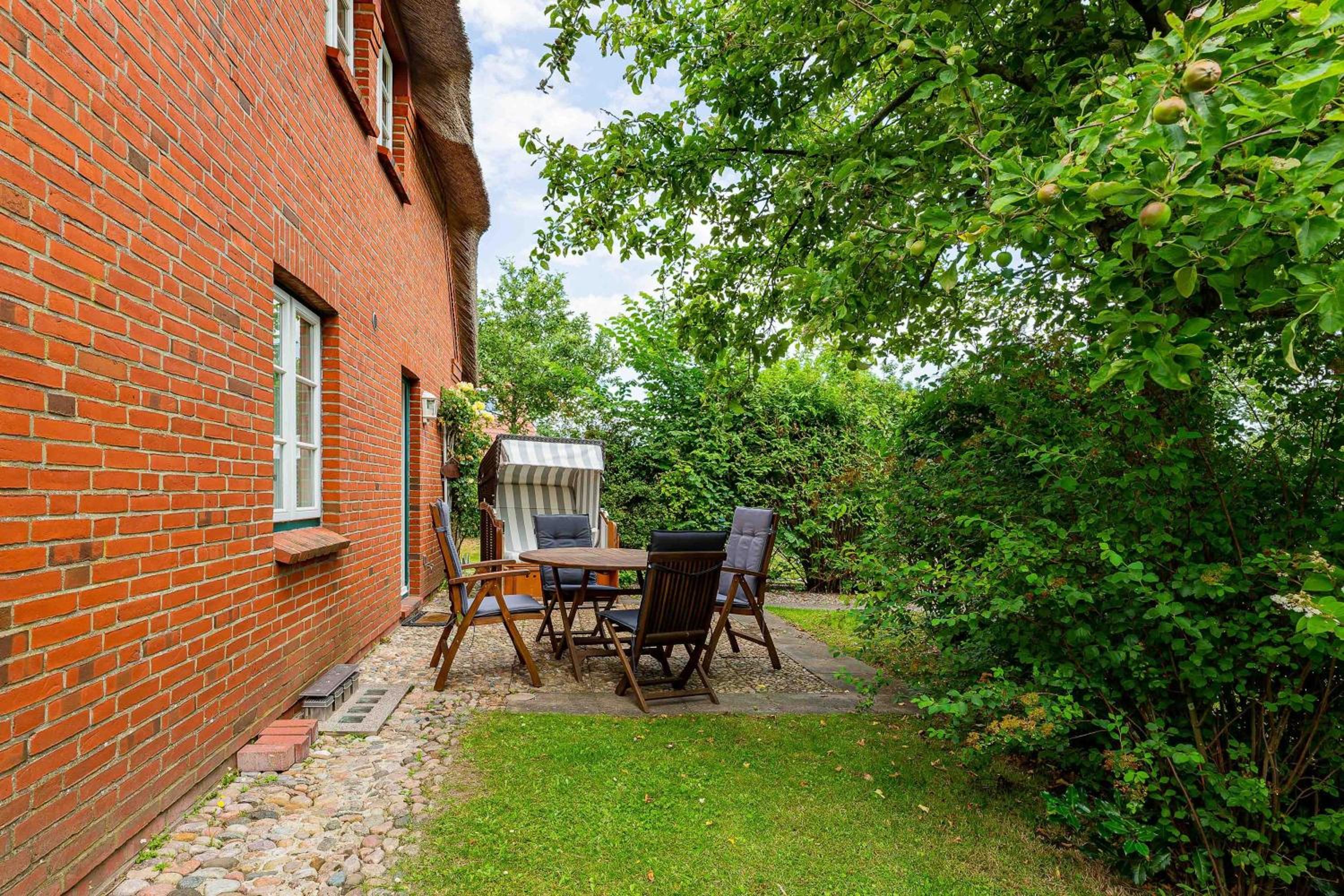 Annes Cottage 2