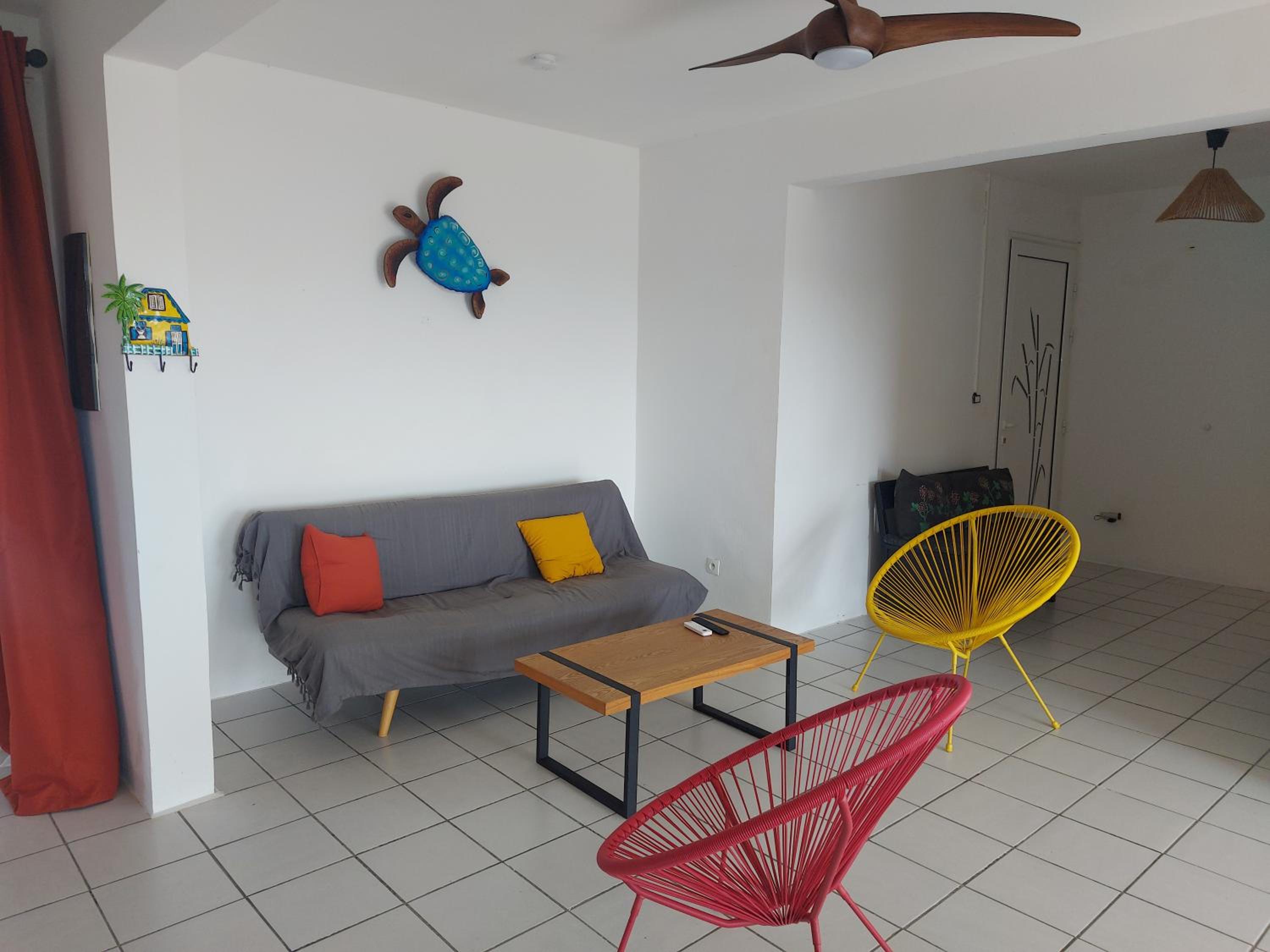 Kaytimoun Appartement spacieux vue mer et collines view 5