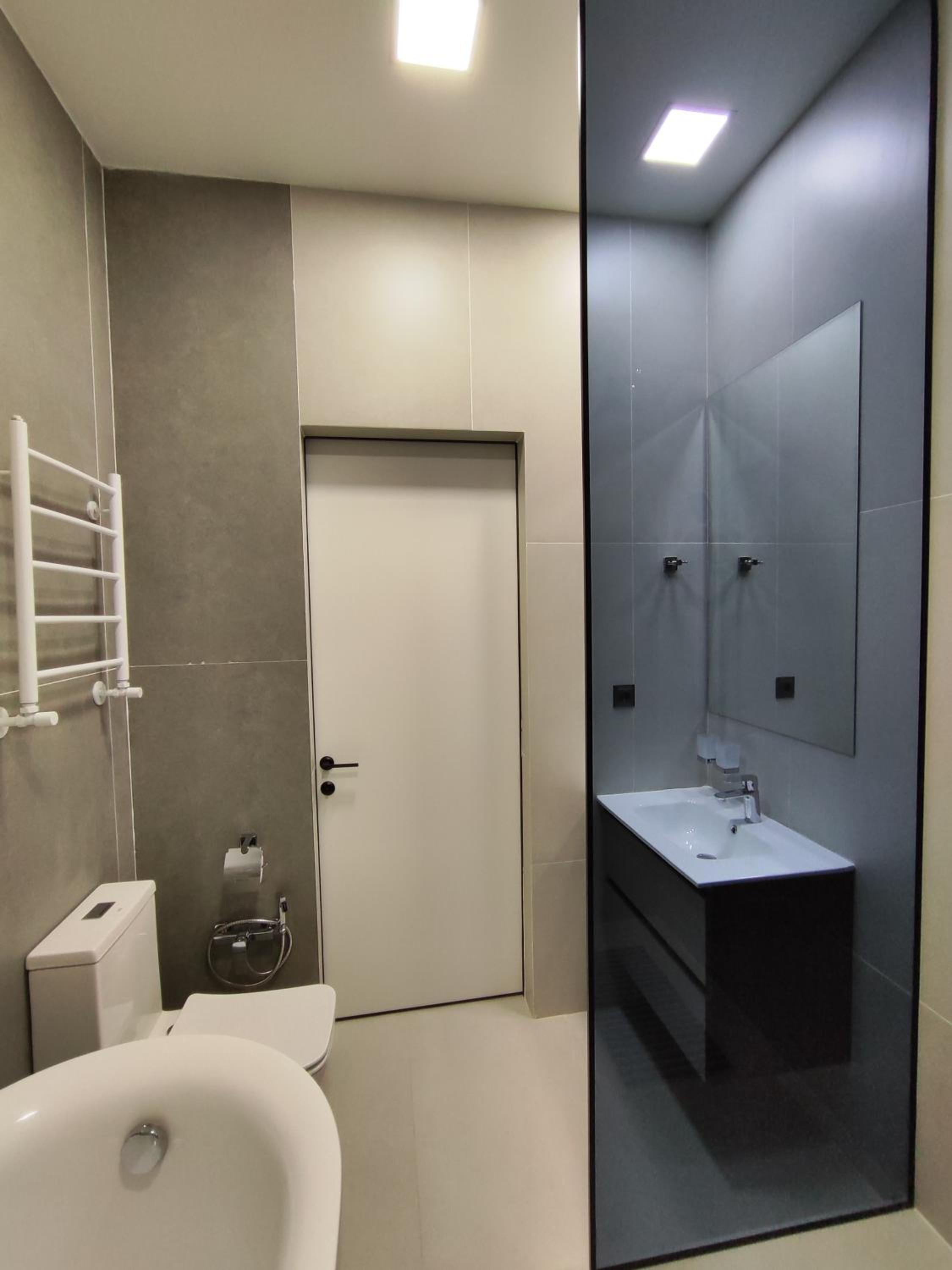 Minor-River apartment