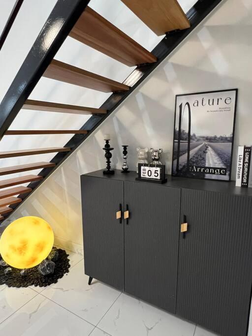 KLCity High Floor NewDuplex 8-10pax