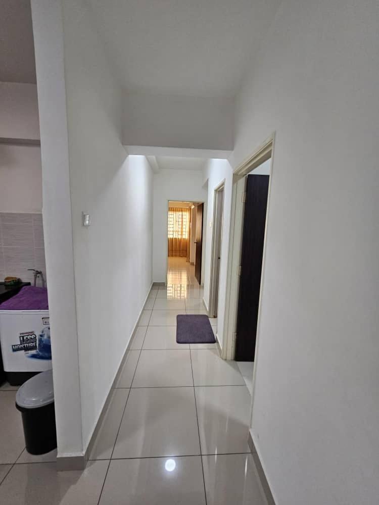 Seberang Jaya Family Pool Homestay Near Hospital 3 Bedroom Aircond 2 Bathroom & Family Room Aircond