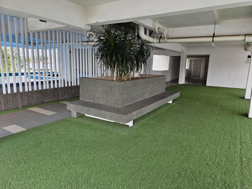 Seberang Jaya Family Pool Homestay Near Hospital 3 Bedroom Aircond 2 Bathroom & Family Room Aircond