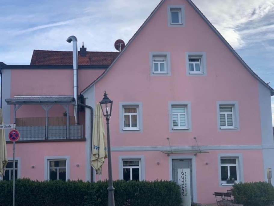 Gemütliche Kleine Wohnung