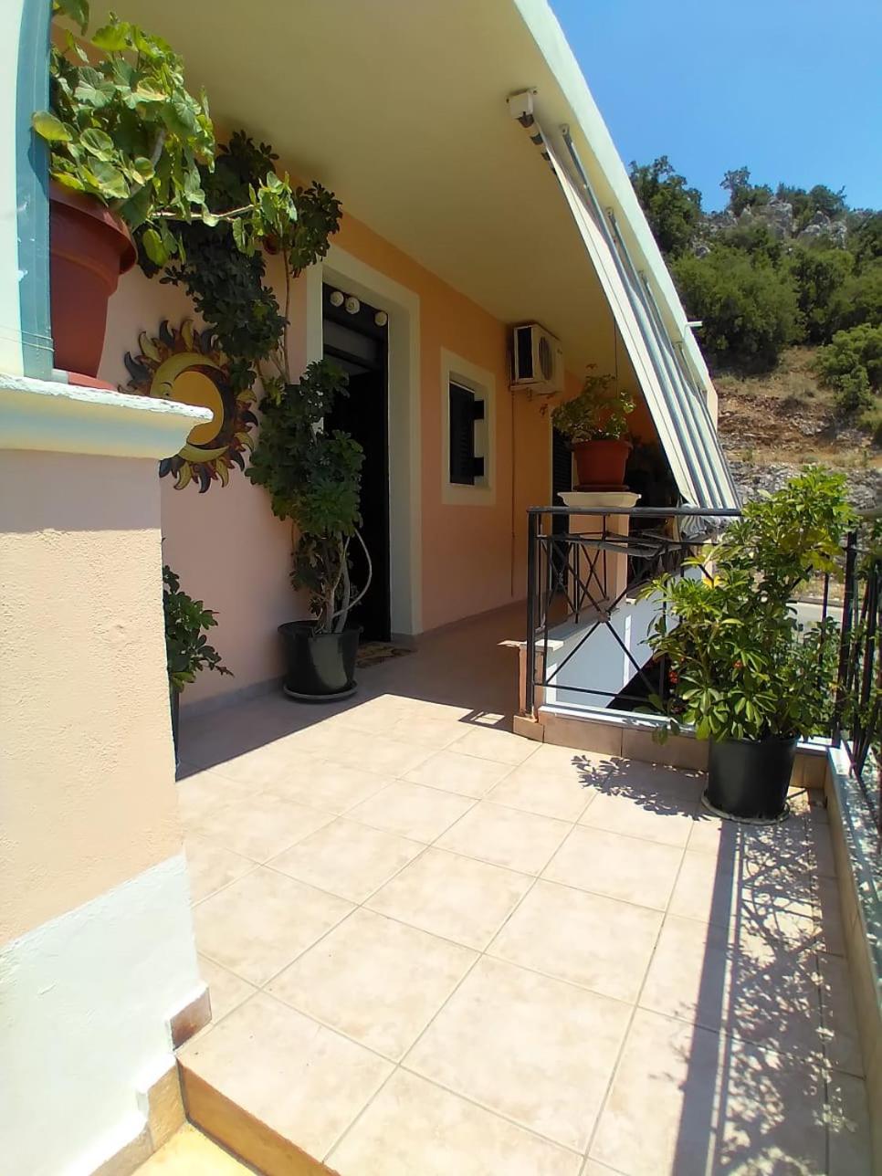 Oasis Hostel