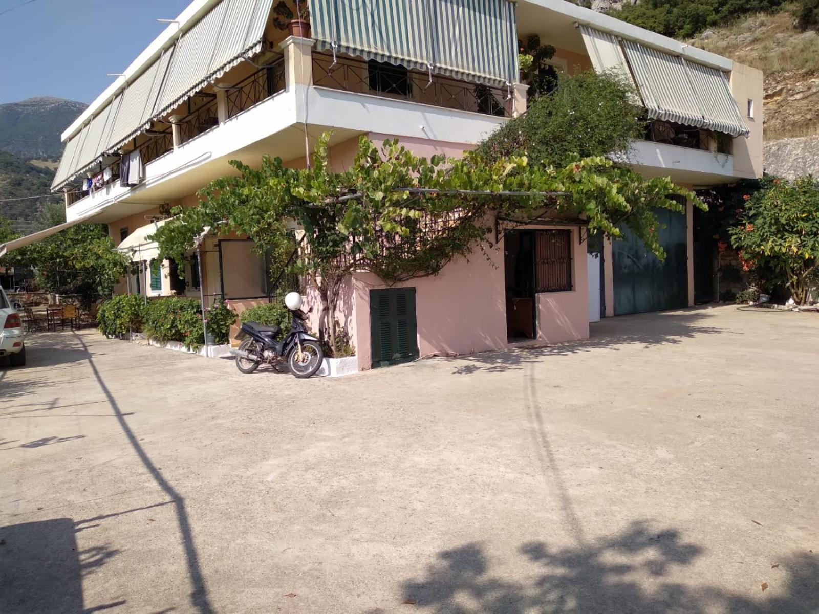 Oasis Hostel