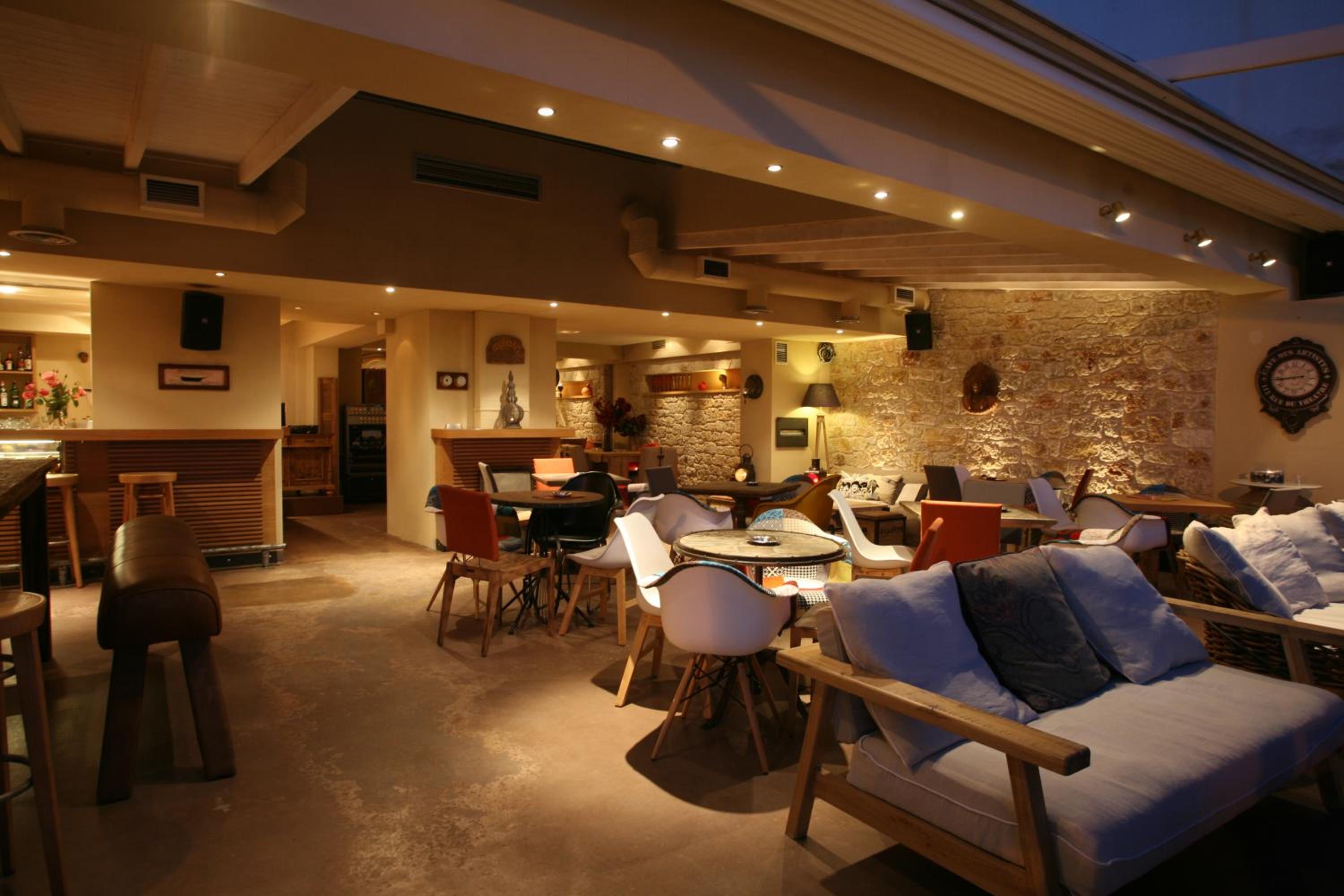 lounge