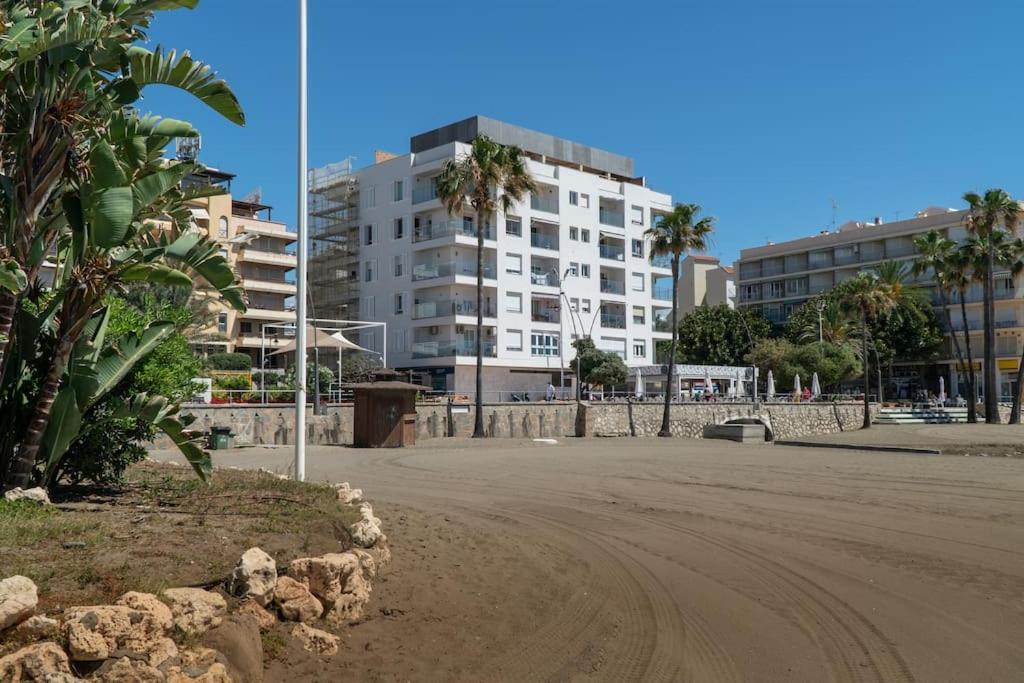 Lujoso apartamento primera línea playa y céntrico