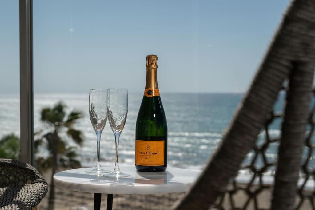 Lujoso apartamento primera línea playa y céntrico